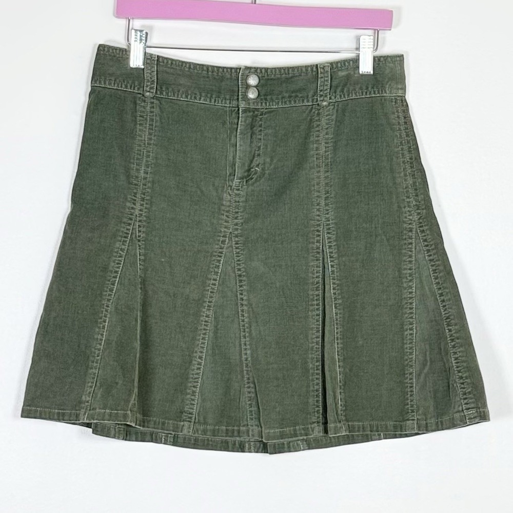 Athleta Womens Wherever Corduroy Skirt Size 6 Green Fit Flare Academia Fall
